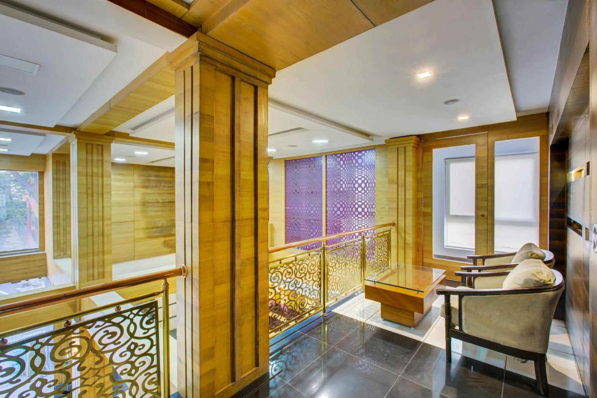 Super Townhouse Oak Jvh Hotel 班加罗尔 外观 照片