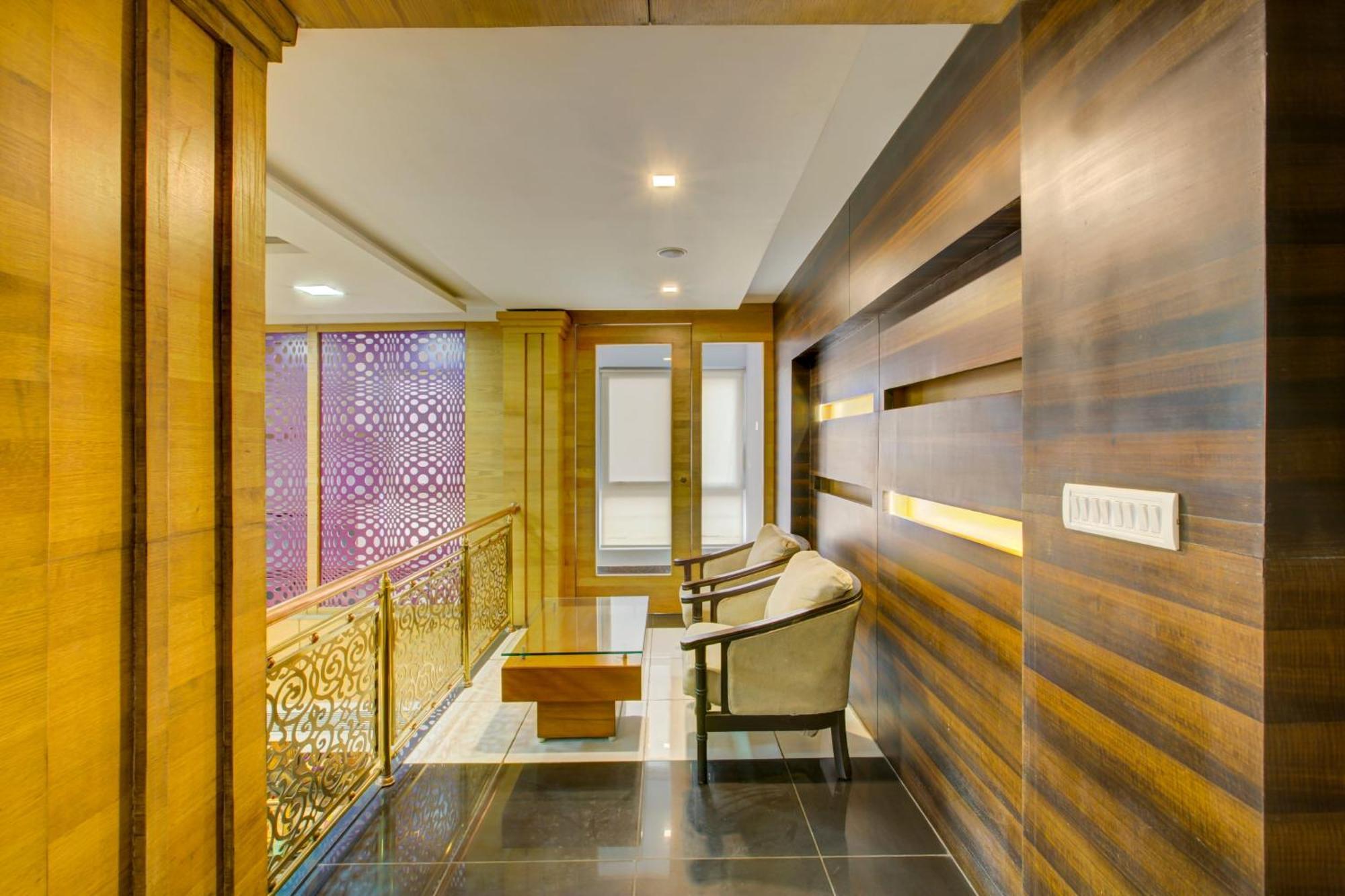Super Townhouse Oak Jvh Hotel 班加罗尔 外观 照片