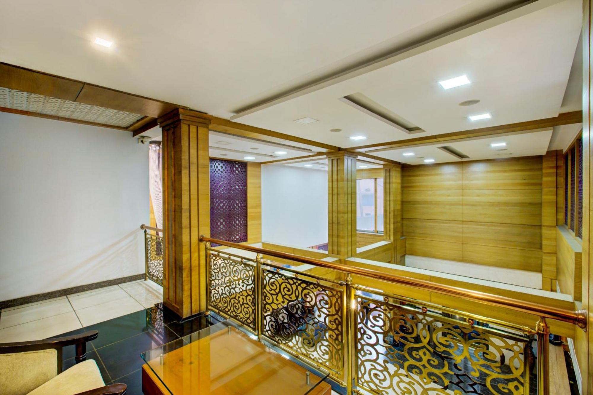 Super Townhouse Oak Jvh Hotel 班加罗尔 外观 照片