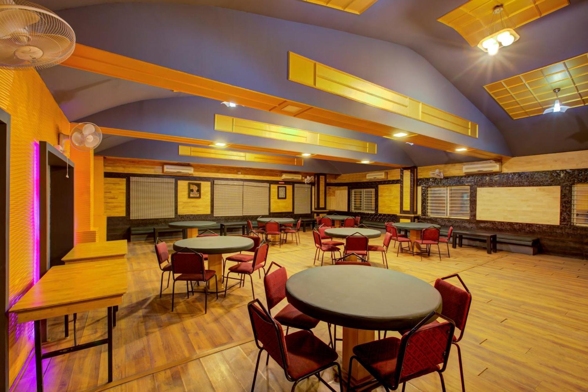 Super Townhouse Oak Jvh Hotel 班加罗尔 外观 照片
